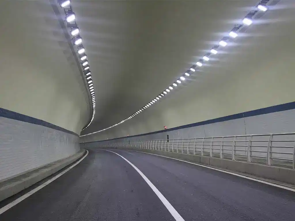 Tunnel view